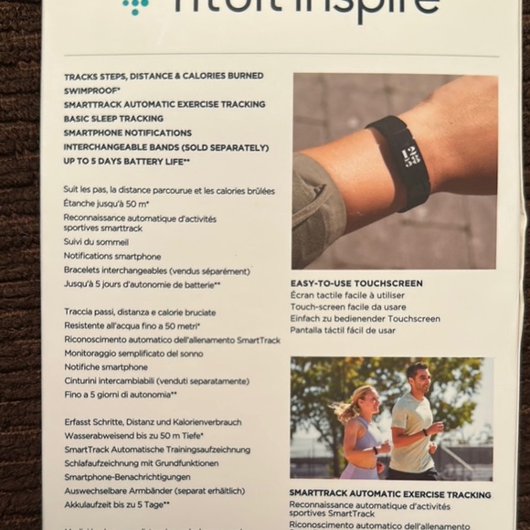 Fitbit Black Smartwatch Sleek Design Essential Tracking - Picture 3 of 7